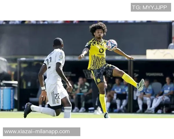 多特蒙德向阿德耶米提出续约报价巴萨也对其表现出浓厚兴趣